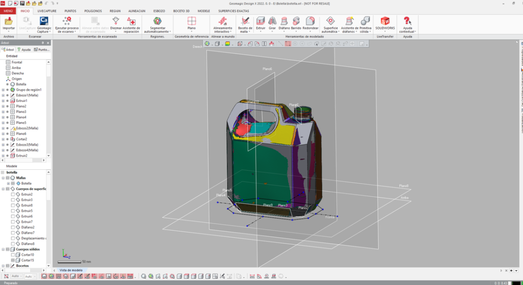 garrafa en programa 3d despues de escanear